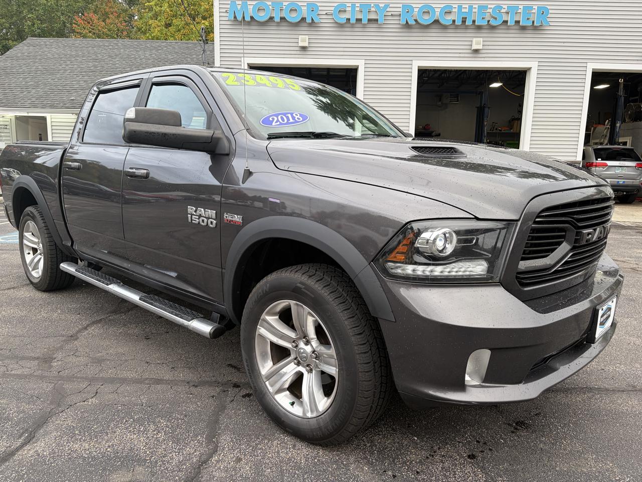 2018 RAM 1500 Sport Crew Cab SWB 4WD