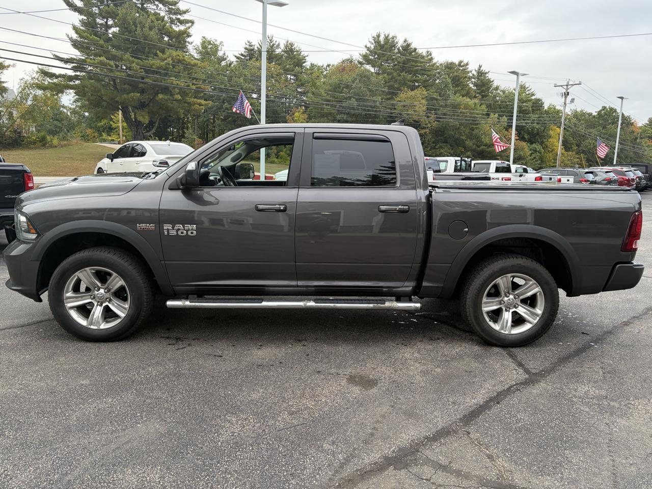RAM 1500 Sport Crew Cab SWB 4WD 2018