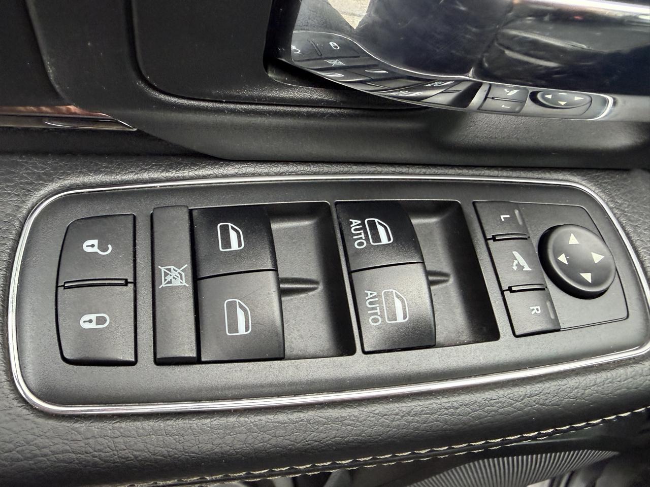 RAM 1500 Sport Crew Cab SWB 4WD 2018