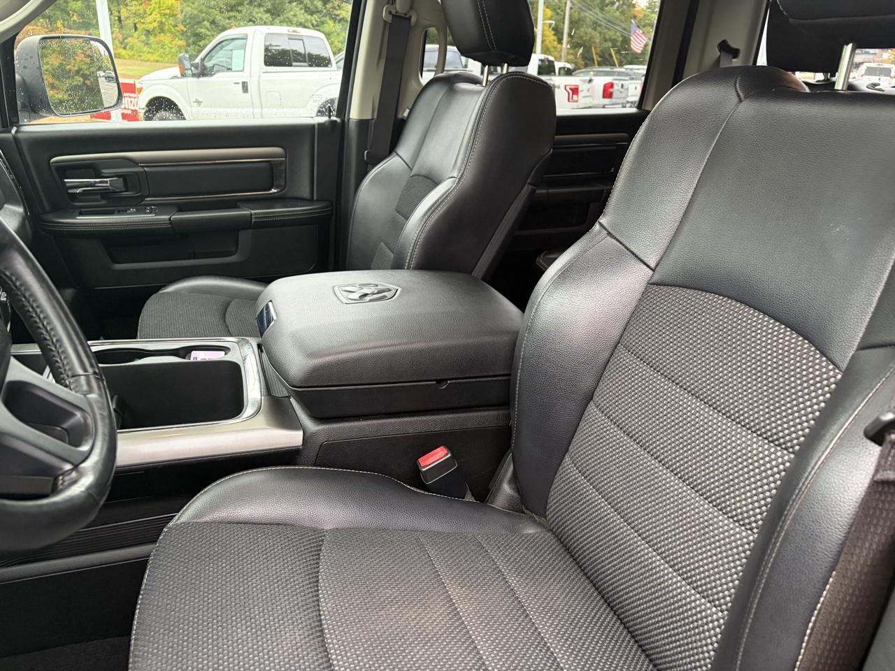 RAM 1500 Sport Crew Cab SWB 4WD 2018