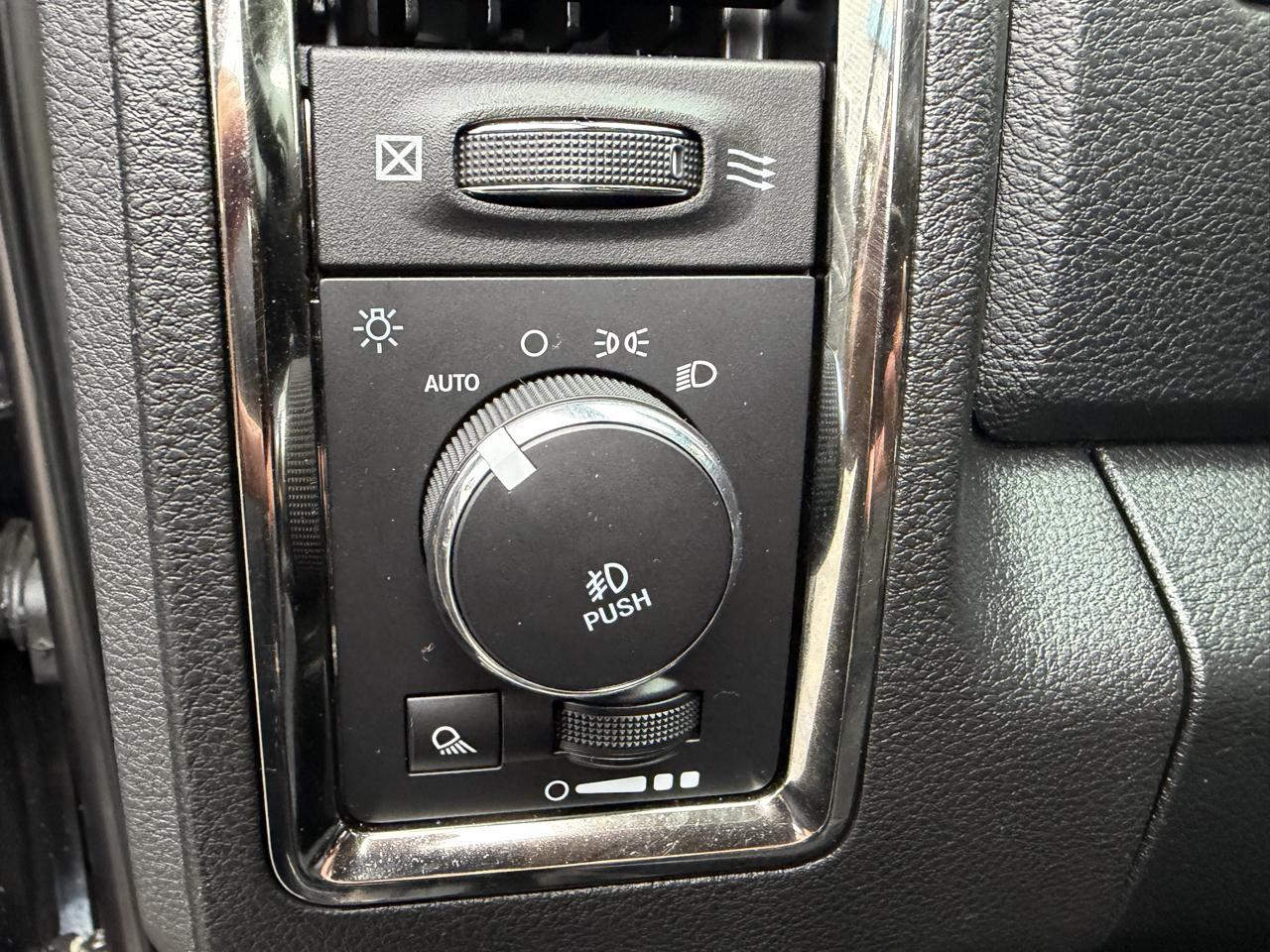 RAM 1500 Sport Crew Cab SWB 4WD 2018
