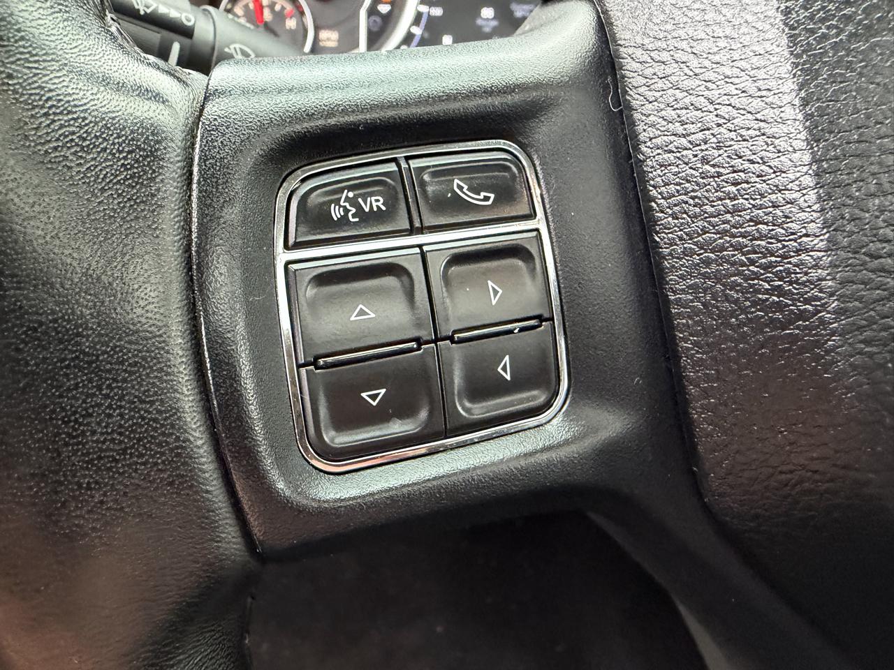 RAM 1500 Sport Crew Cab SWB 4WD 2018