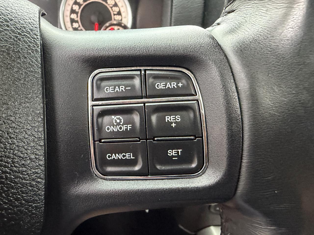 RAM 1500 Sport Crew Cab SWB 4WD 2018