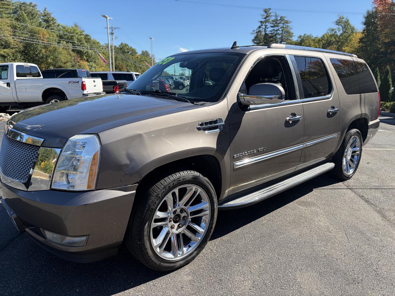 Cadillac Escalade ESV AWD Luxury 2012