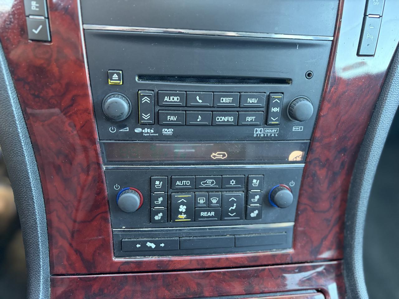 Cadillac Escalade ESV AWD Luxury 2012