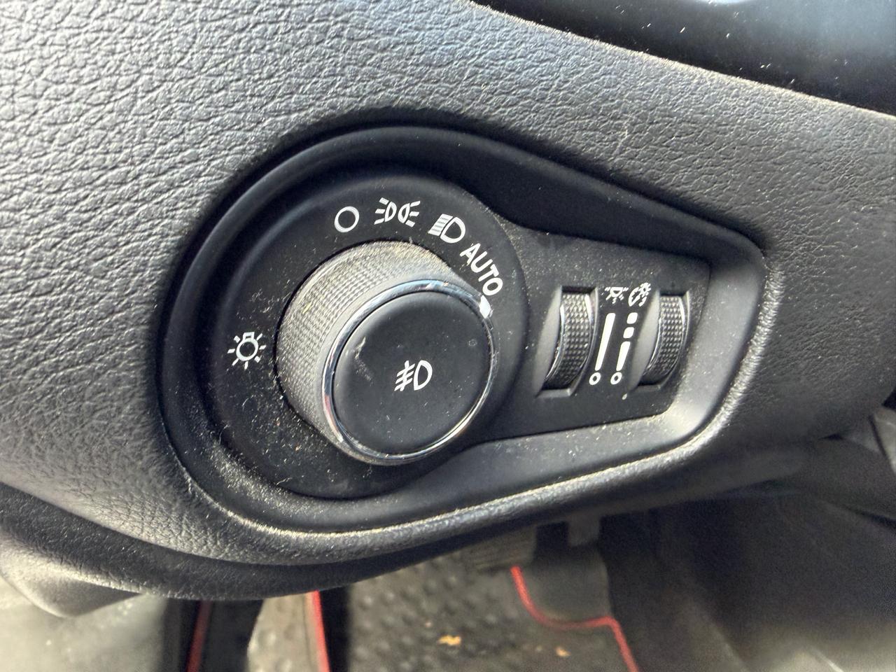 Jeep Renegade Limited 4WD 2015