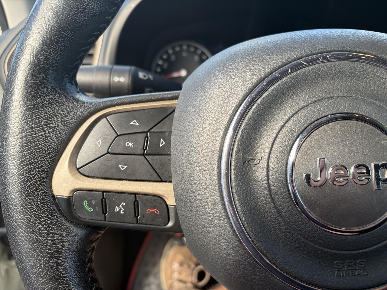 Jeep Renegade Limited 4WD 2015