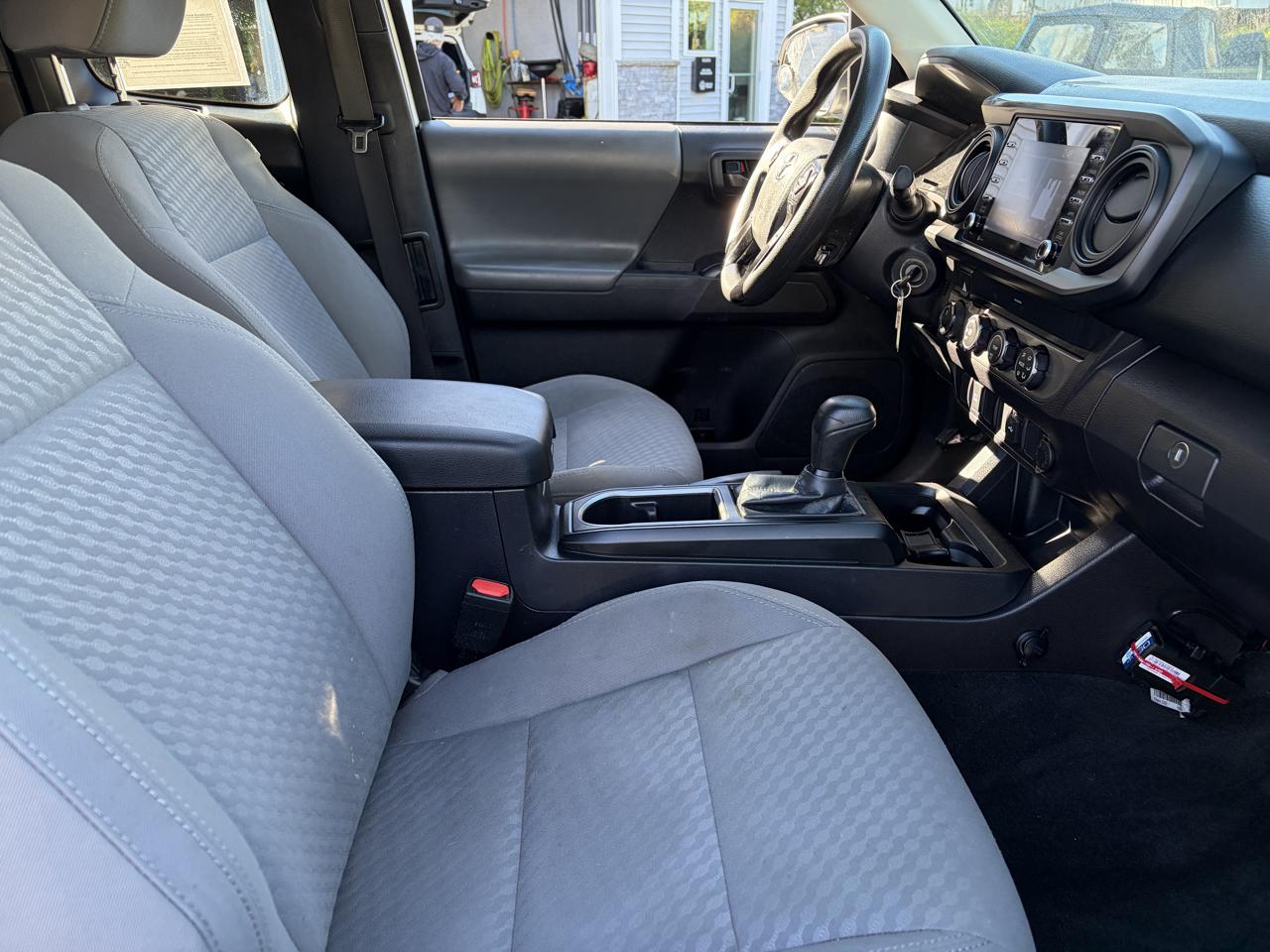 Toyota Tacoma SR5 Access Cab I4 6AT 2WD 2023