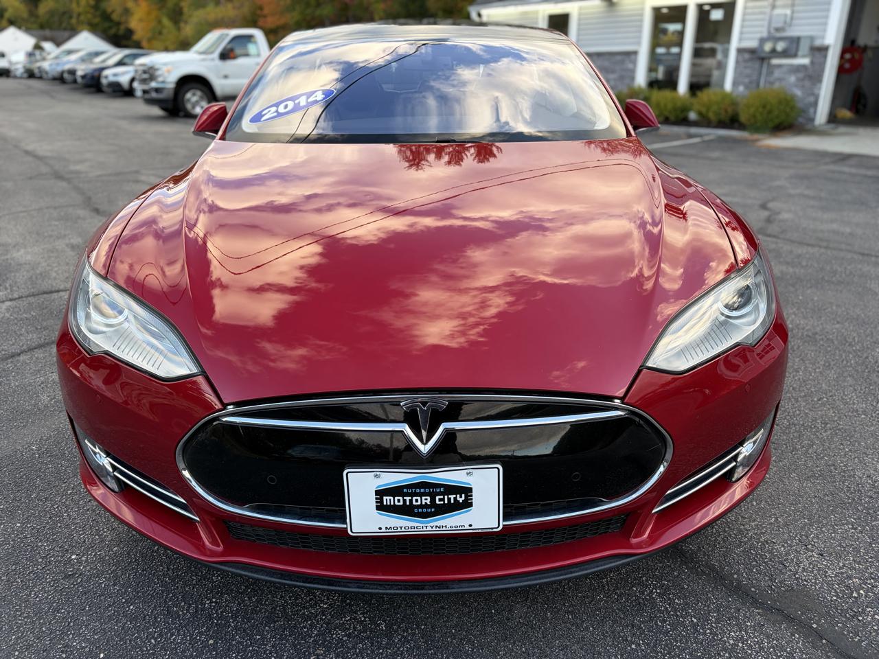 Tesla Model S  2014