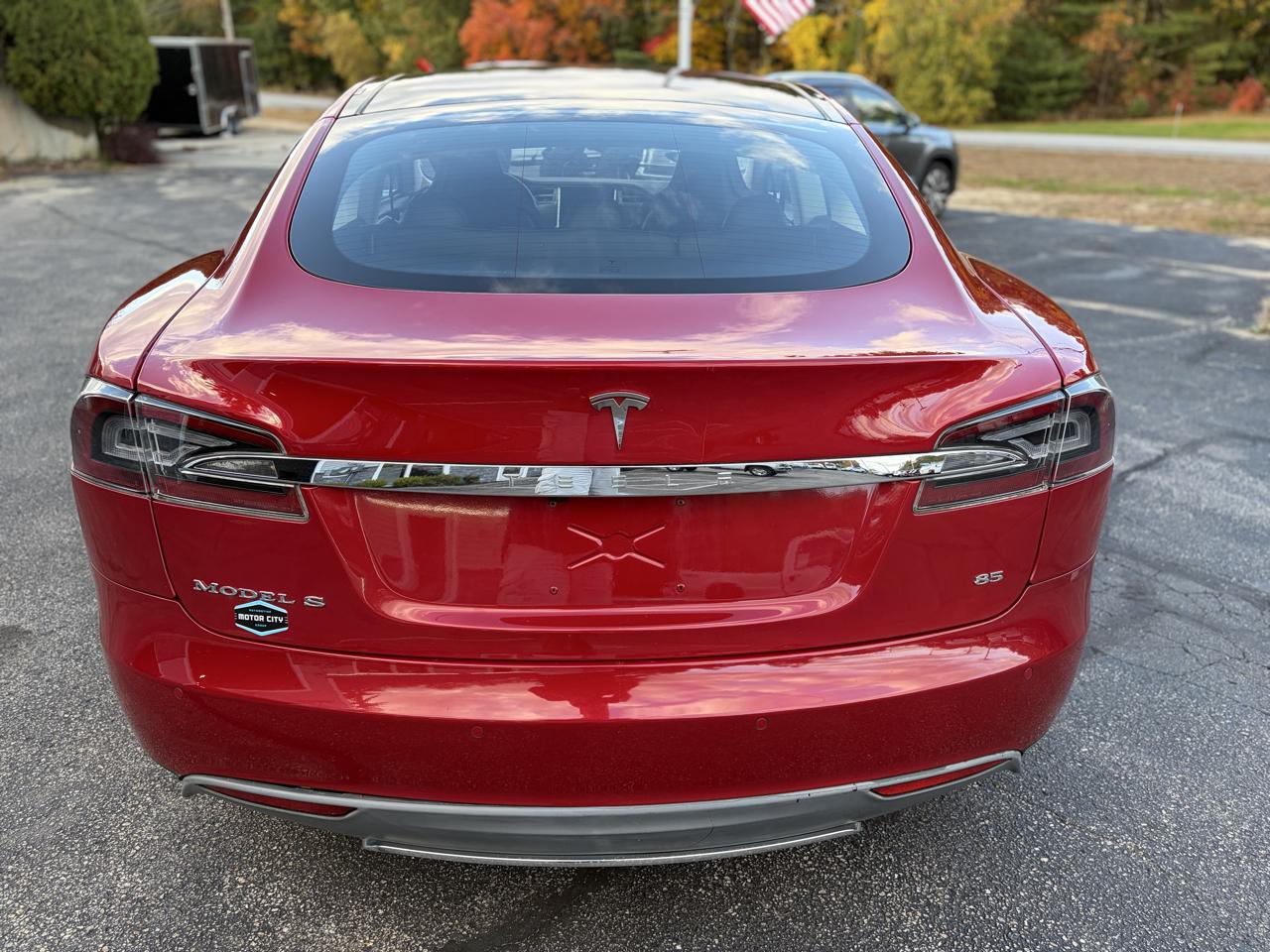 Tesla Model S  2014