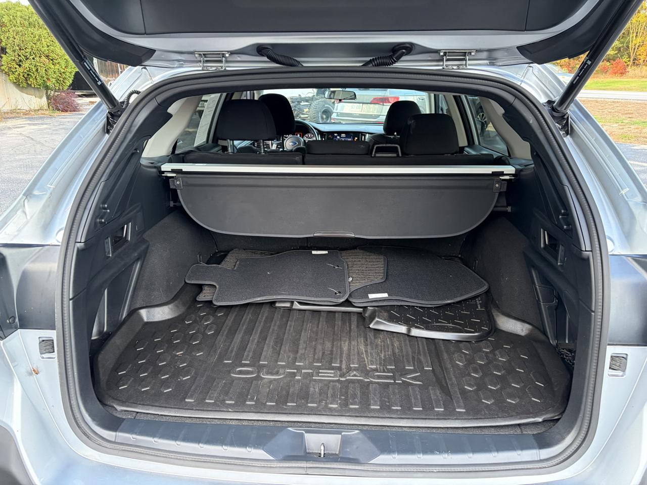 Subaru Outback Premium 2022