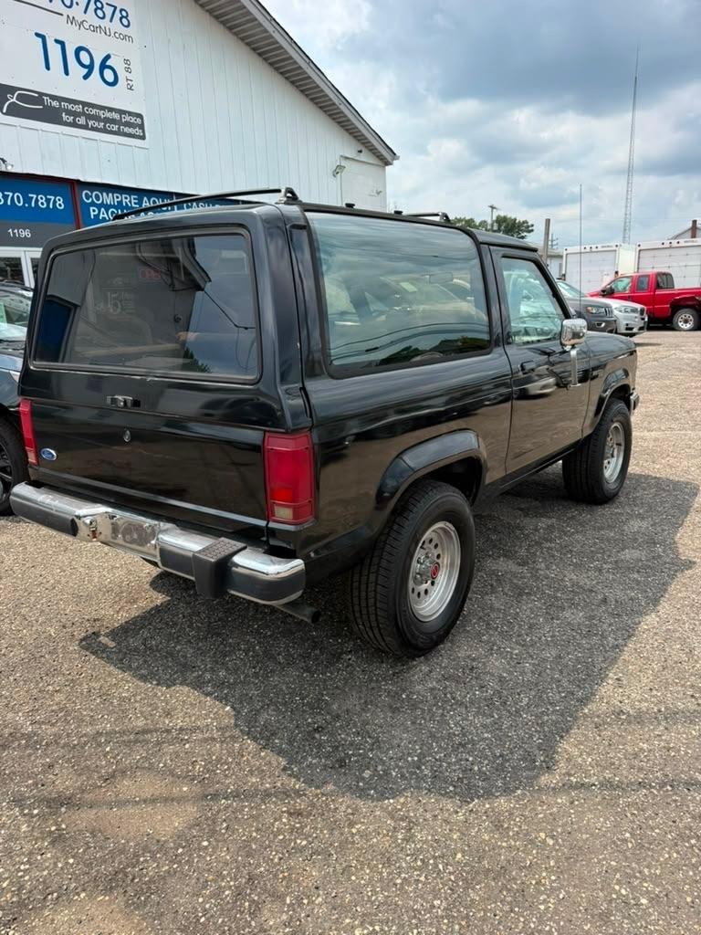 Ford Bronco II 4WD 1989