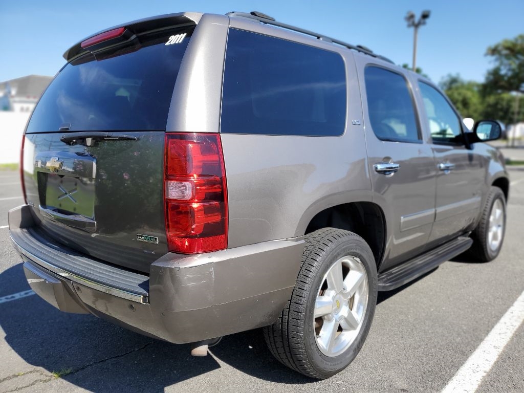 Chevrolet Tahoe LTZ 4WD 2011