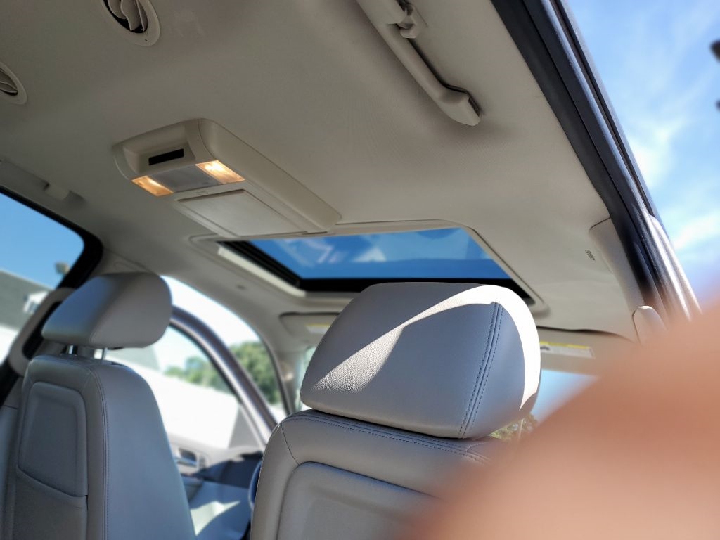 Chevrolet Tahoe LTZ 4WD 2011