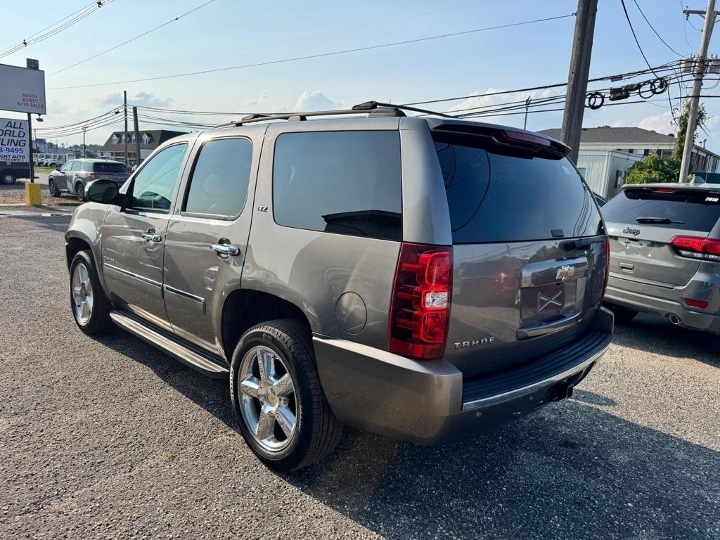 Chevrolet Tahoe LTZ 4WD 2011