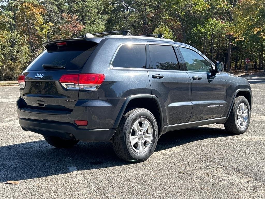 Jeep Grand Cherokee Laredo 4WD 2016