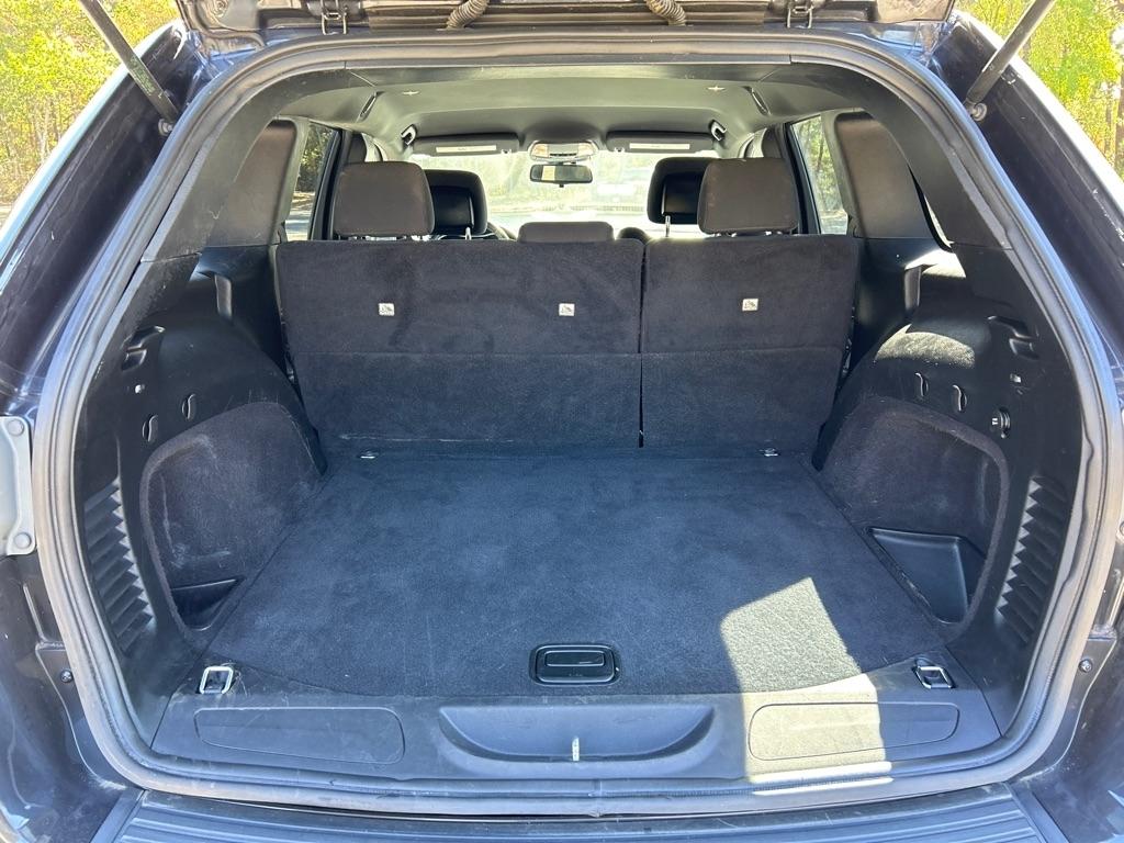 Jeep Grand Cherokee Laredo 4WD 2016