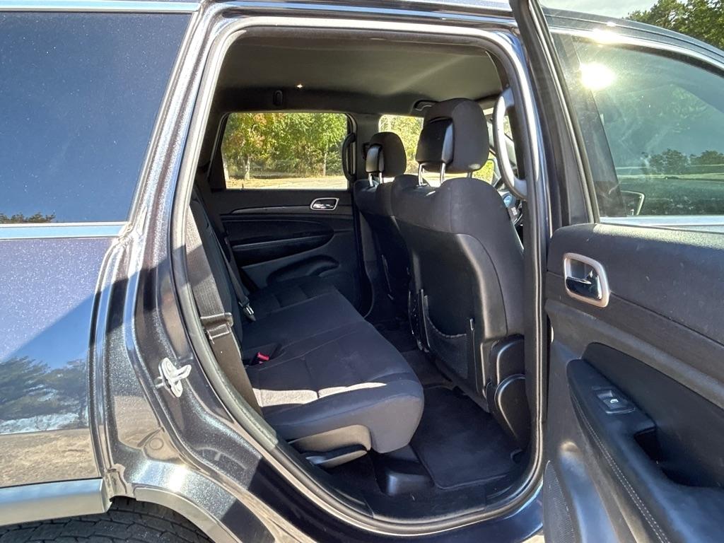 Jeep Grand Cherokee Laredo 4WD 2016