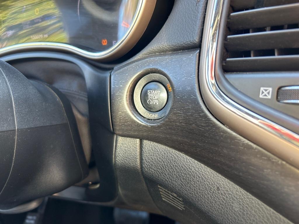 Jeep Grand Cherokee Laredo 4WD 2016