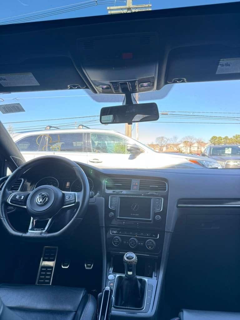 Volkswagen GTI SE 6M 4-Door 2016