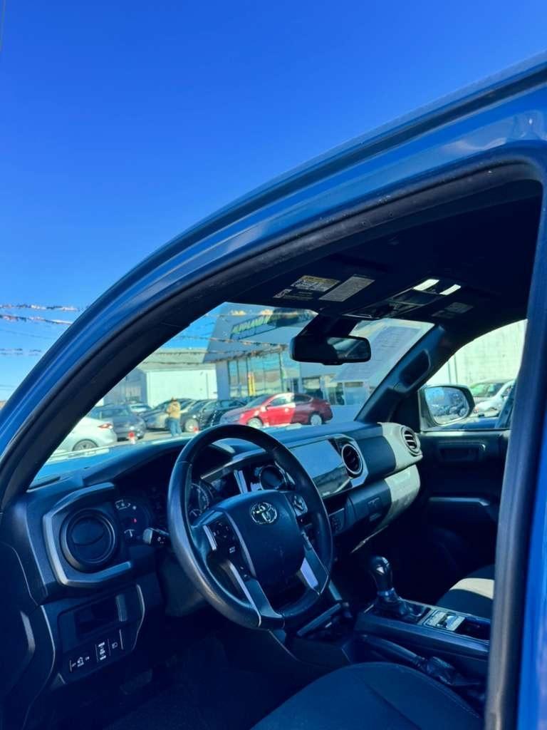 Toyota Tacoma SR5 Double Cab Long Bed V6 6AT 4WD 2019