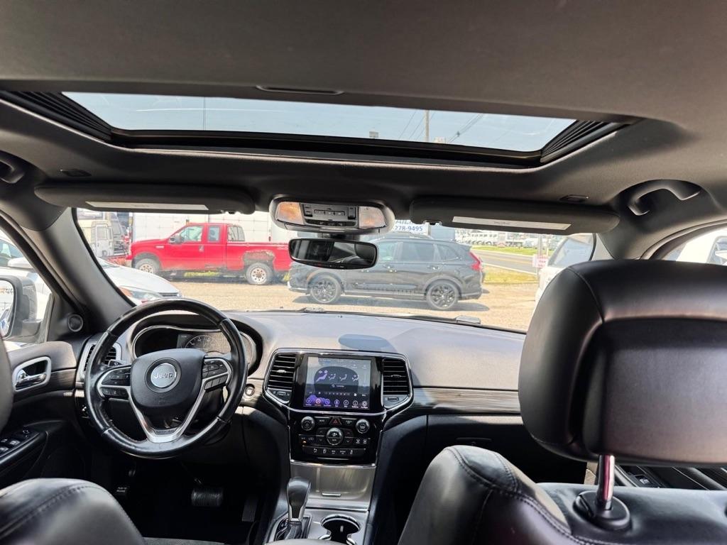 Jeep Grand Cherokee Laredo 4WD 2019