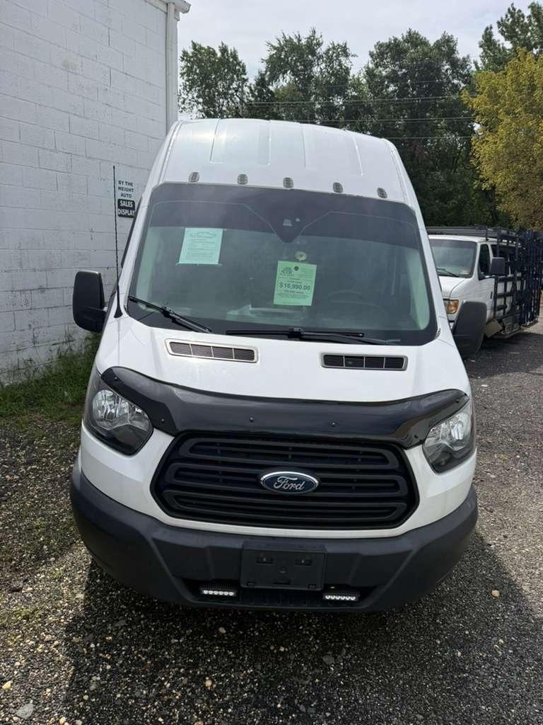Ford Transit 250 Van High Roof w/Sliding Pass. 148-in. WB 2019