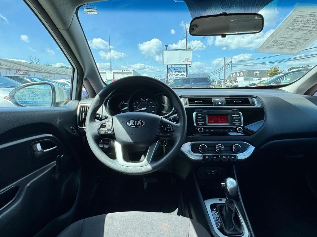 Kia Rio LX 6A 2016
