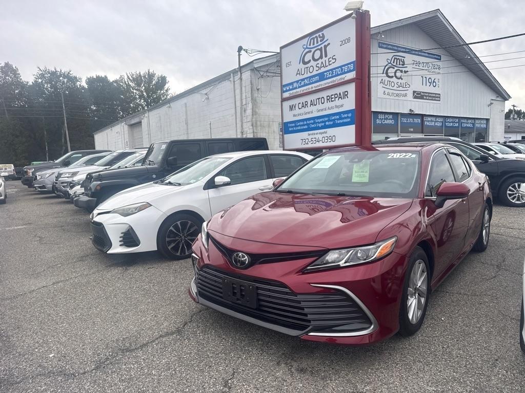 Toyota Camry LE 2022