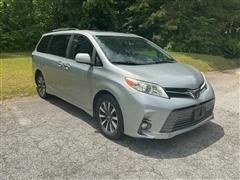 2019 Toyota Sienna 