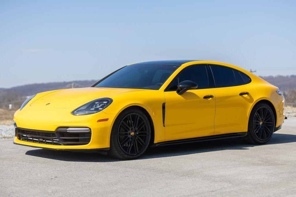 2018 Porsche Panamera 4S
