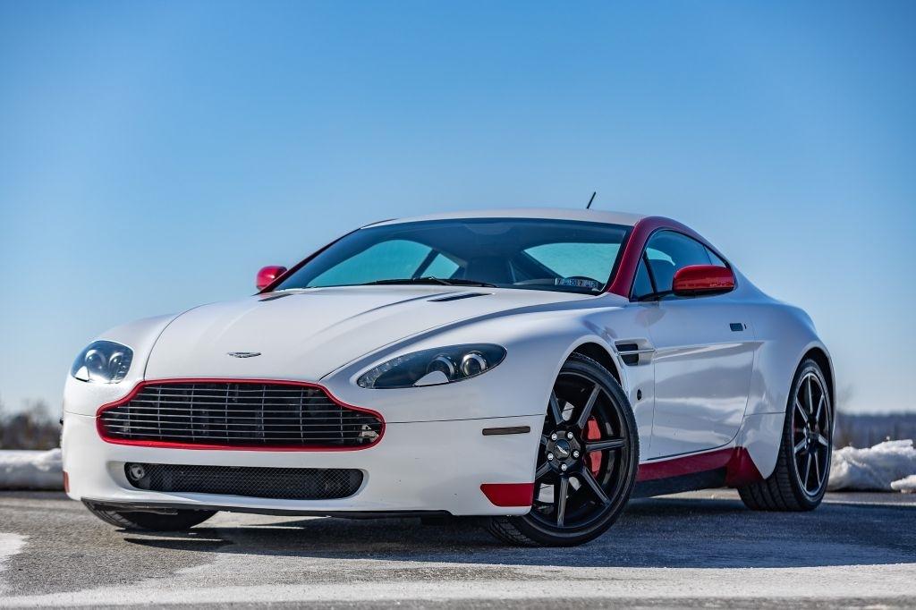 2006 Aston Martin V8 Vantage Base