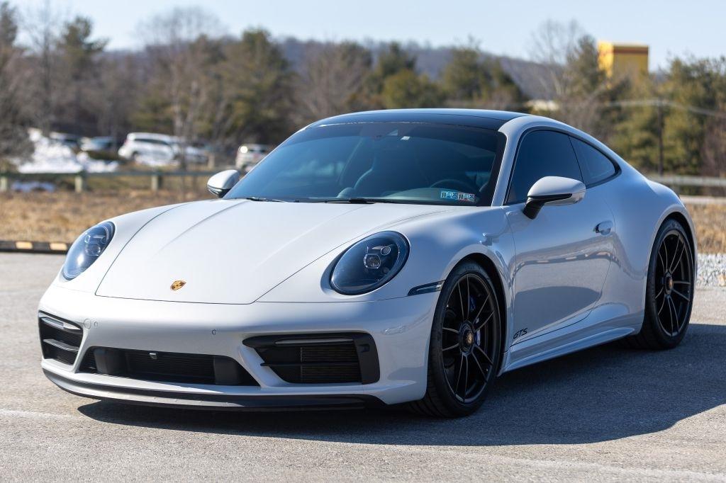 2023 Porsche 911 GTS - Photo 6