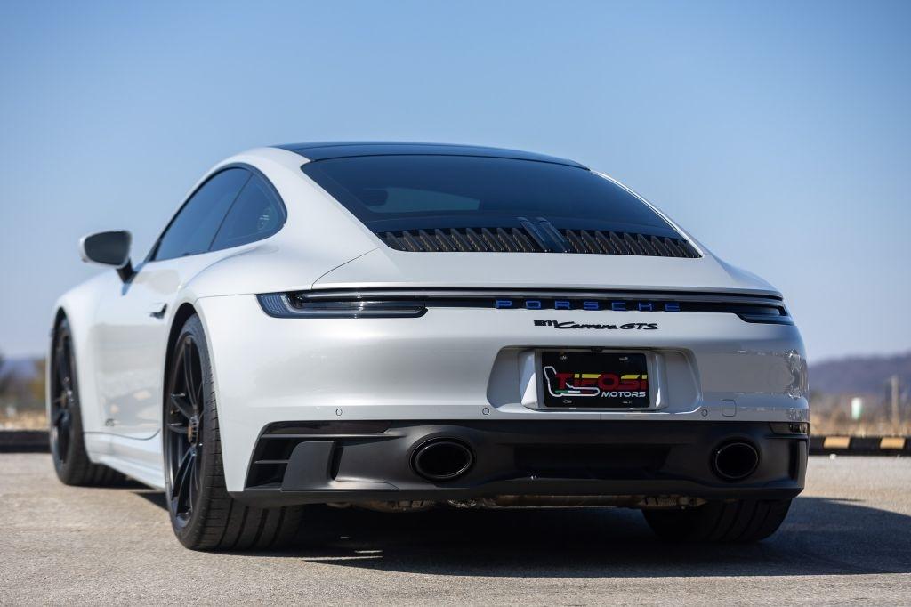 2023 Porsche 911 GTS - Photo 33