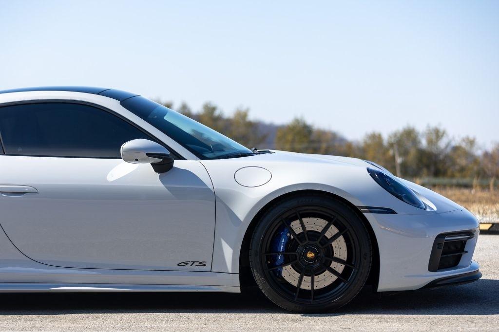 2023 Porsche 911 GTS - Photo 44