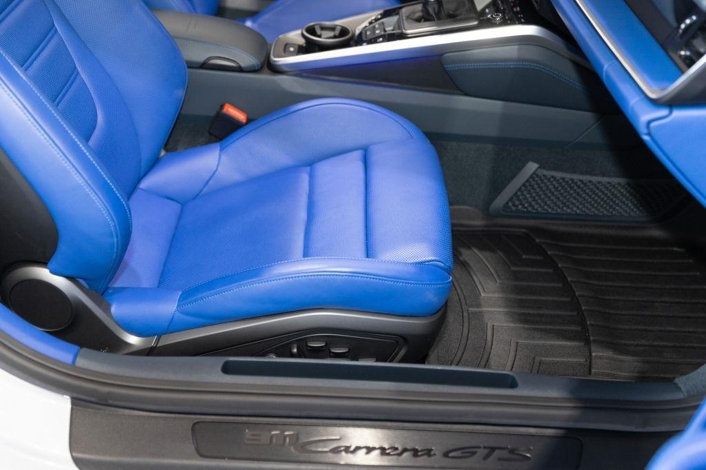 2023 Porsche 911 GTS - Photo 61