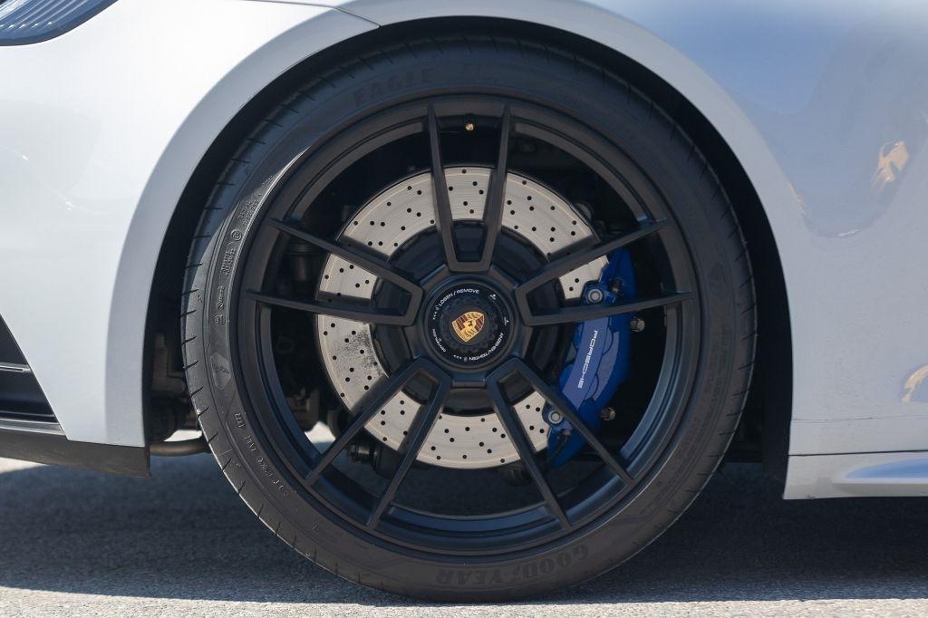 2023 Porsche 911 GTS - Photo 46