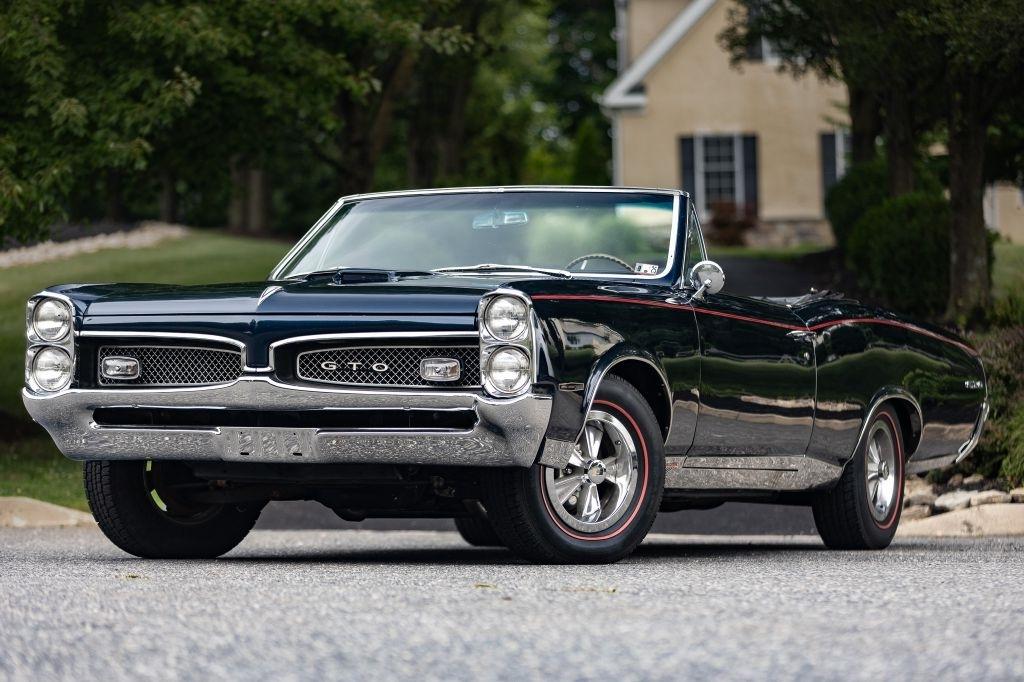 1967 Pontiac GTO 