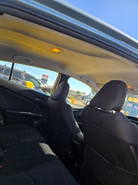 Toyota Prius Two 2016