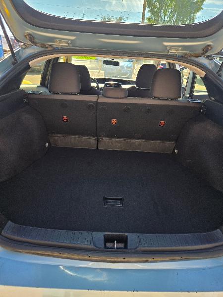 Toyota Prius Two 2016