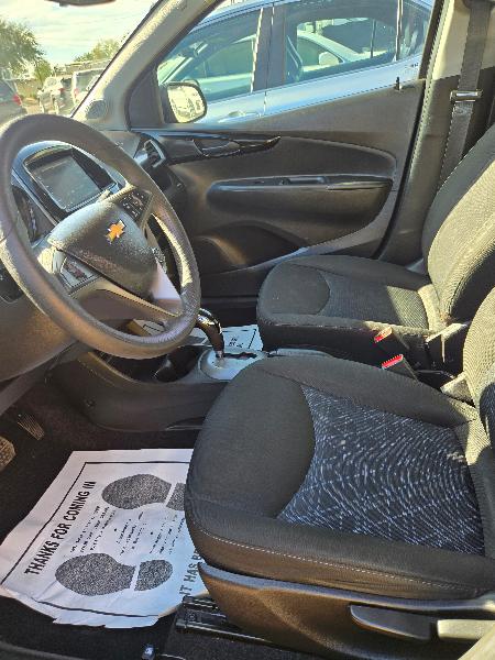 Chevrolet Spark 1LT CVT 2021