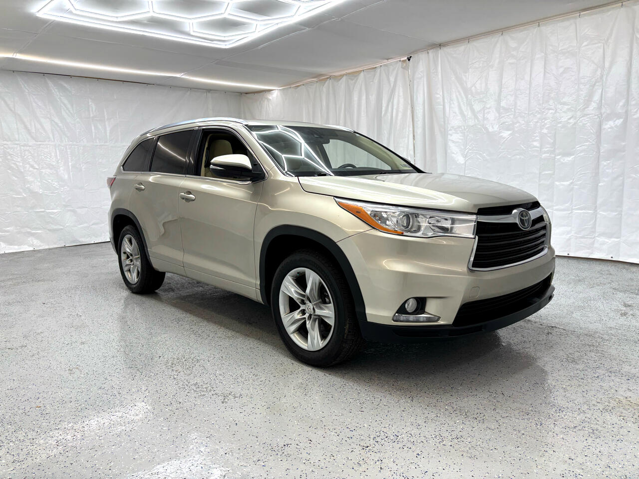 2015 Toyota Highlander Limited FWD V6