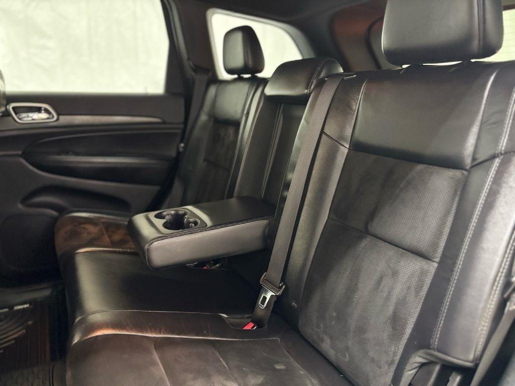 Jeep Grand Cherokee Laredo 4WD 2017