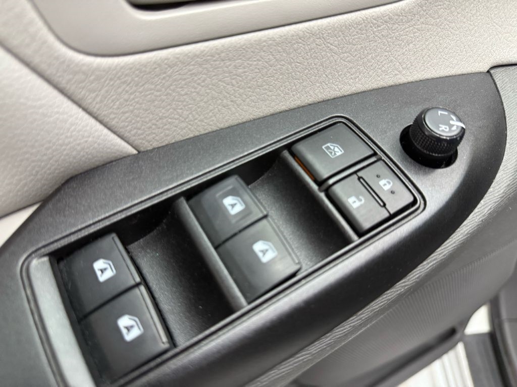 Toyota Sienna L 7-Passenger 2020 Toyota Sienna L 7-Passenger 2020