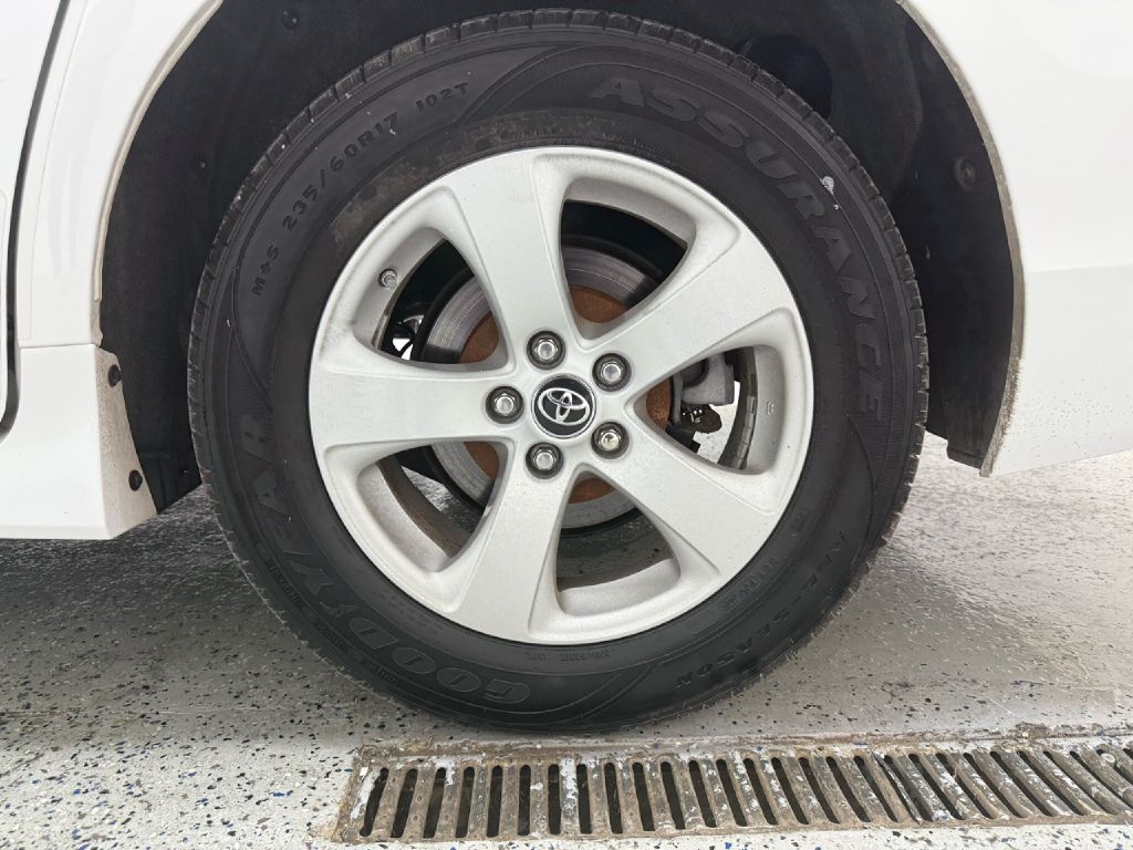 Toyota Sienna L 7-Passenger 2020 Toyota Sienna L 7-Passenger 2020