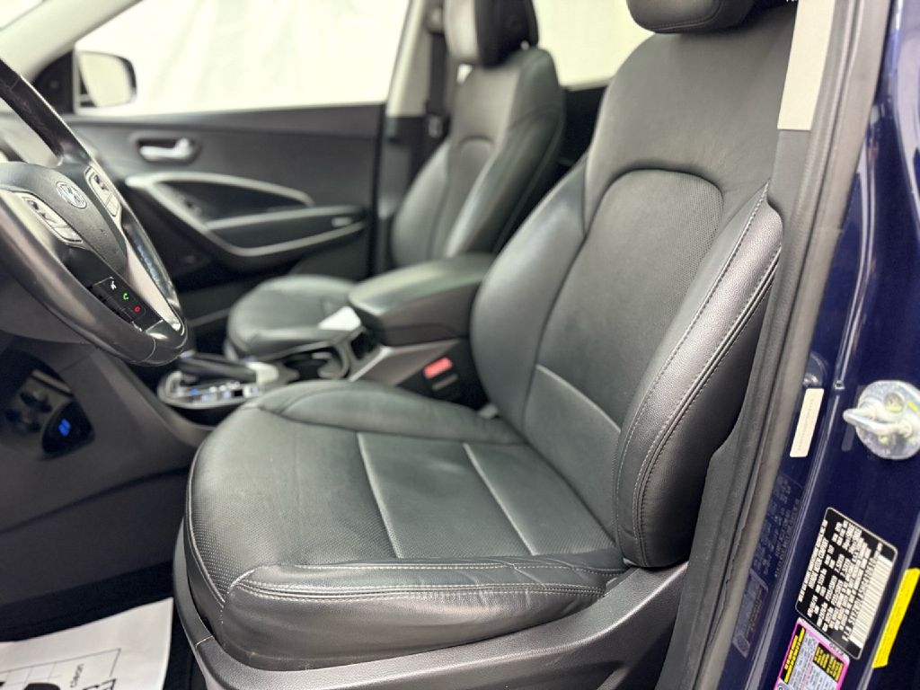 Hyundai Santa Fe Sport 2.0T AWD 2017 Hyundai Santa Fe Sport 2.0T AWD 2017