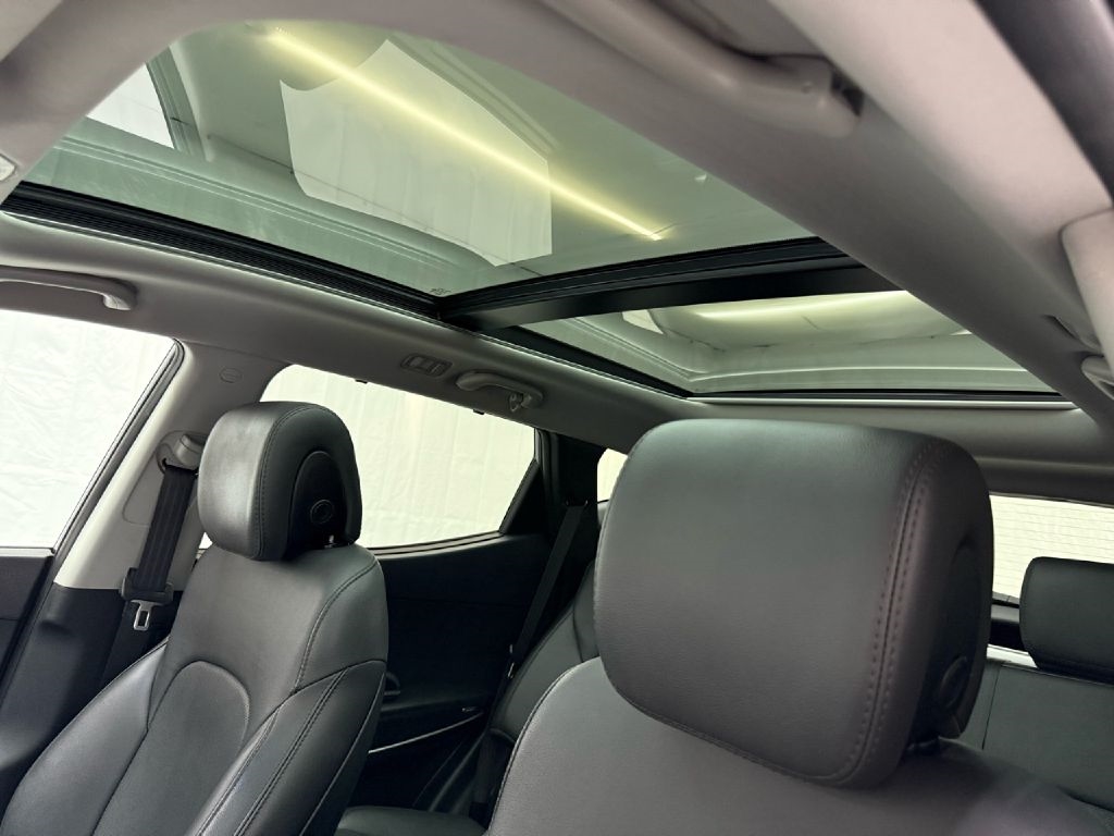 Hyundai Santa Fe Sport 2.0T AWD 2017 Hyundai Santa Fe Sport 2.0T AWD 2017