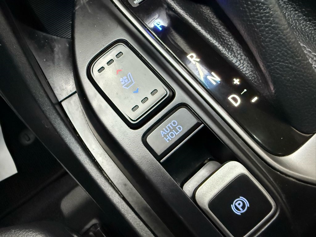 Hyundai Santa Fe Sport 2.0T AWD 2017 Hyundai Santa Fe Sport 2.0T AWD 2017