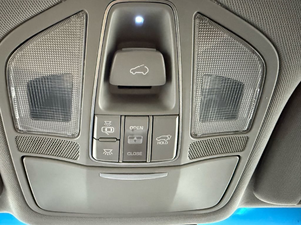 Hyundai Santa Fe Sport 2.0T AWD 2017 Hyundai Santa Fe Sport 2.0T AWD 2017