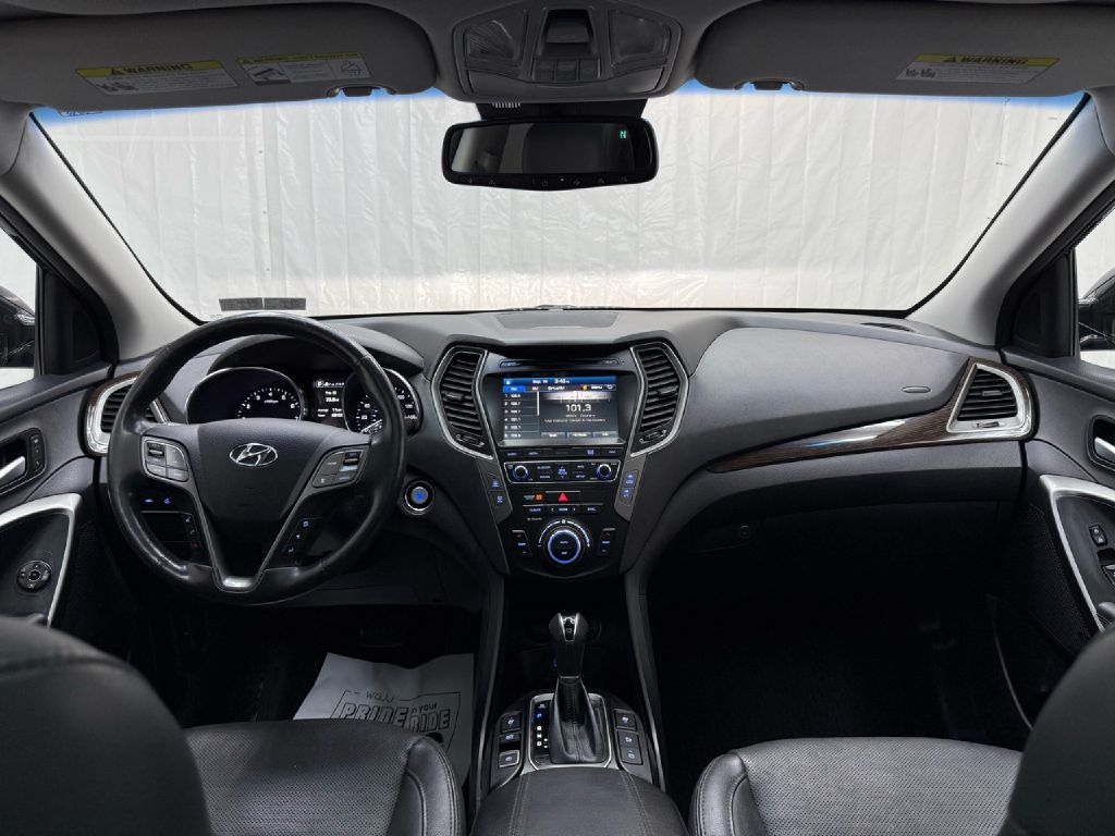 Hyundai Santa Fe Sport 2.0T AWD 2017 Hyundai Santa Fe Sport 2.0T AWD 2017